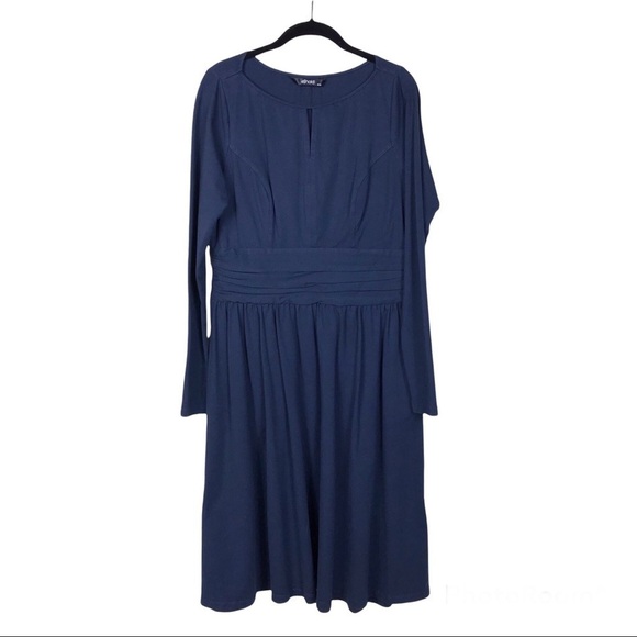 eShakti Navy Blue Keyhole Round Neck Long Sleeve Ruched Waist Midi Dress
Size M - Picture 2 of 6